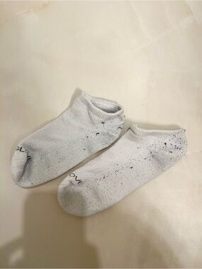 Body Glove White Low-Cut Ankle Socks